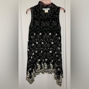 Jeff Gallano Sleeveless Button down Embroidered Detail See measurements